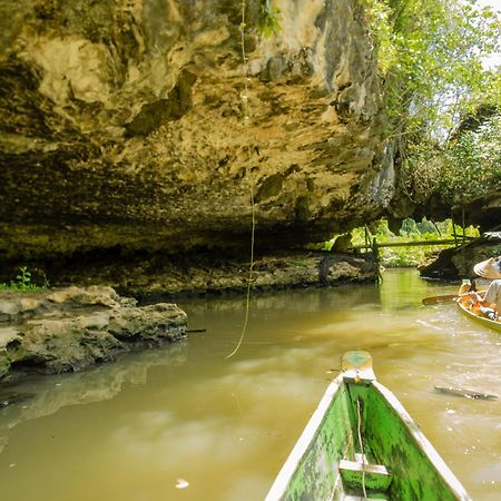 Kampoeng Karst Rammang Rammang Pension Kasijala Buitenkant foto