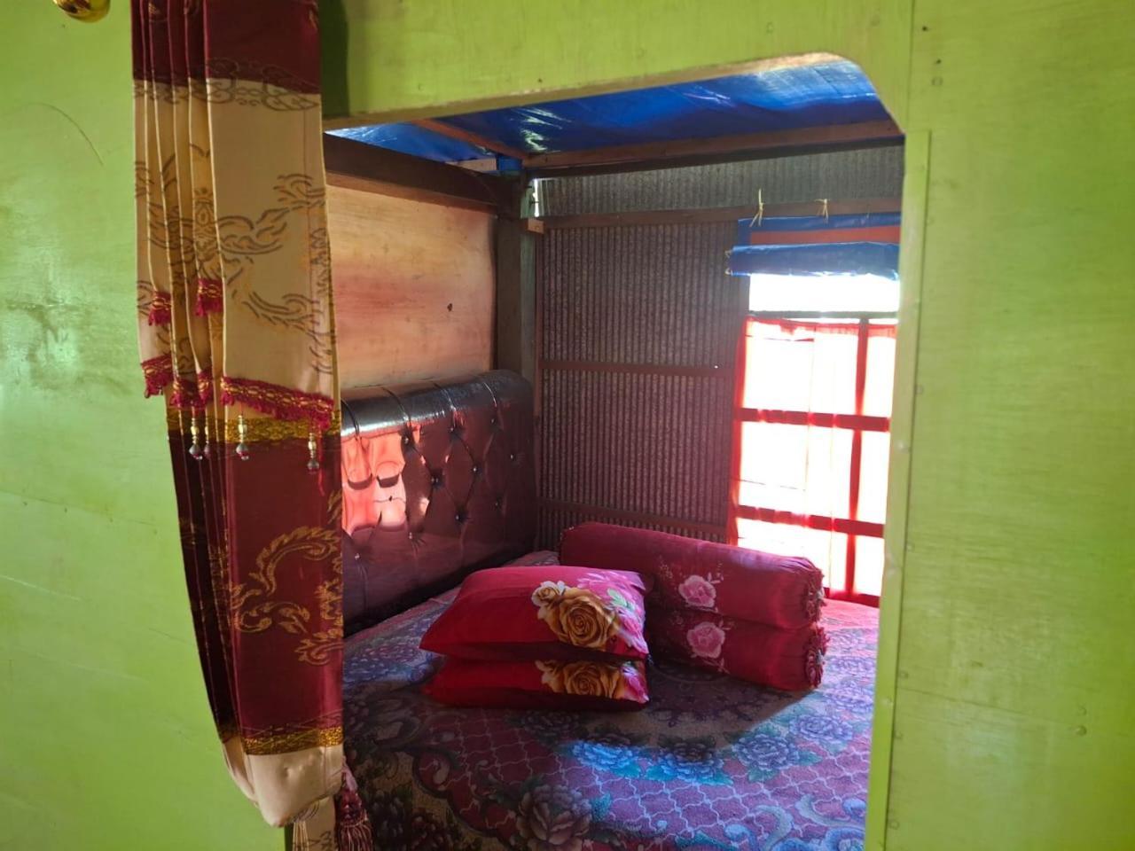 Kampoeng Karst Rammang Rammang Pension Kasijala Kamer foto